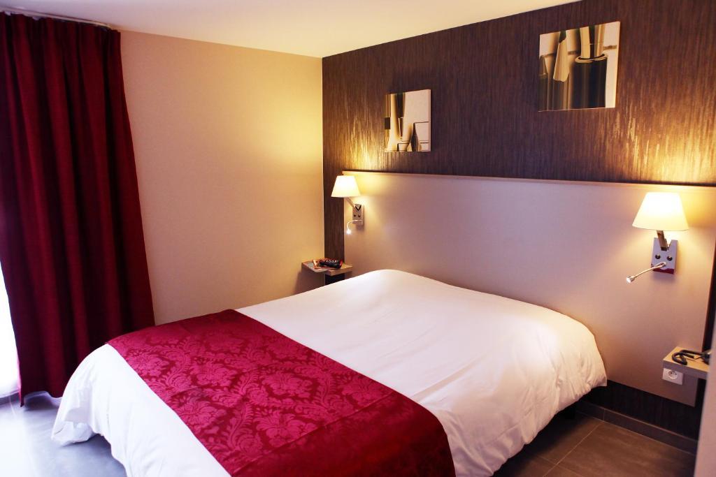Hotel Le Coudon La Farlede Room photo
